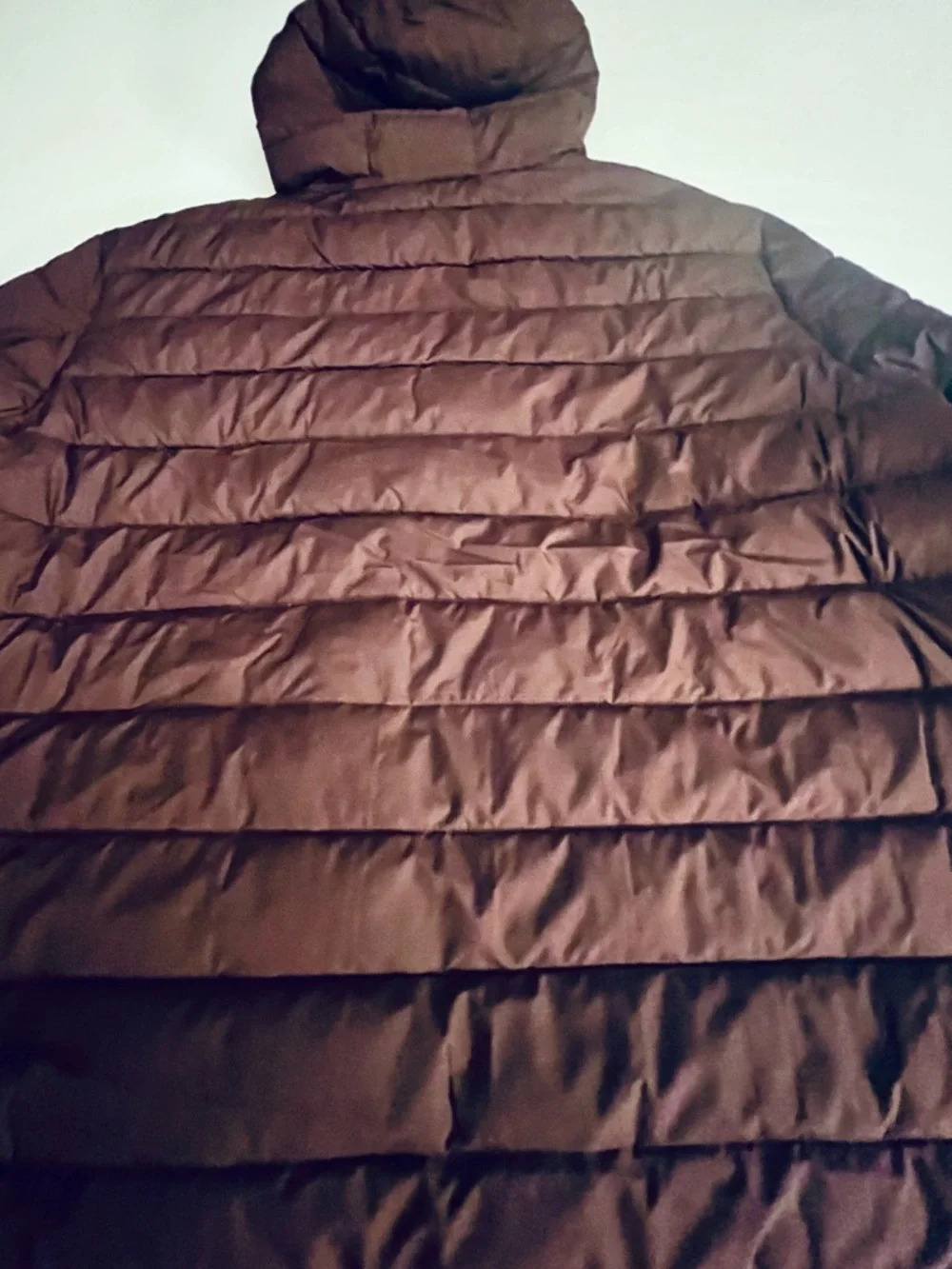 Calvin Klein Quilted Hooded Puffer Jacket - Deep Burgundy Packable travel - Picture 10 of 11